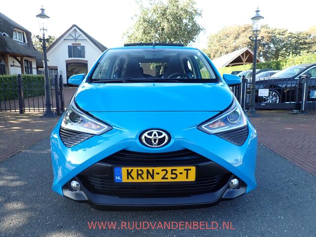 Toyota AYGO 1.0 VVT-i / CAMERA / CRUISE / OPEN VOUW DAK