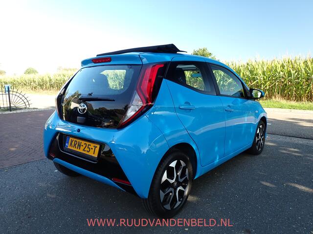Toyota AYGO 1.0 VVT-i / CAMERA / CRUISE / OPEN VOUW DAK