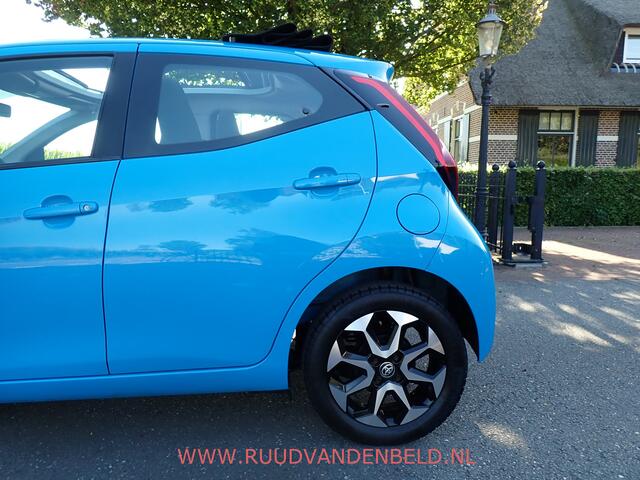 Toyota AYGO 1.0 VVT-i / CAMERA / CRUISE / OPEN VOUW DAK