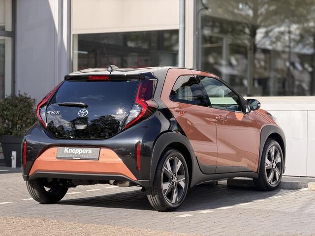 Toyota AYGO X Hybrid 115 Pulse + Easy Pack Apple/Android, Draadloze telefoonlader, Parkeersensoren