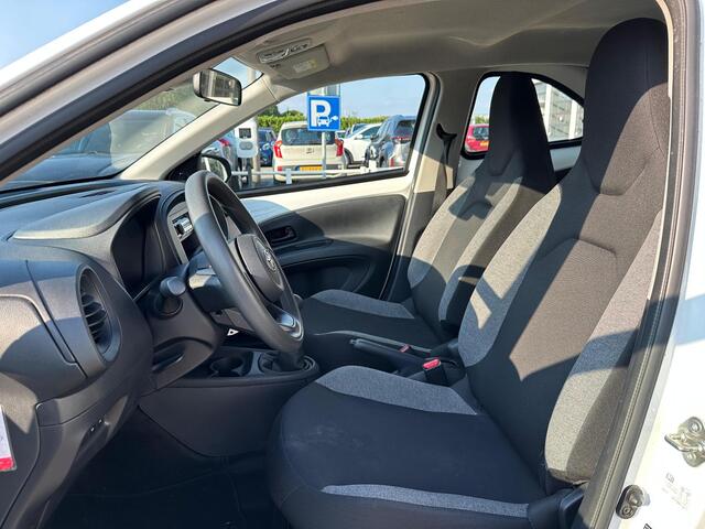 Toyota AYGO X 1.0 VVT-i MT + Airco en Radio, 1e eigenaar dealeronderhouden