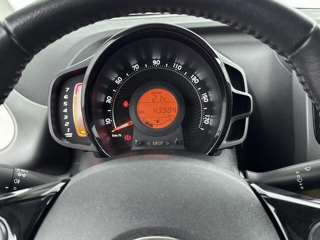Toyota AYGO 1.0 VVT-i x-play limited | NL Auto | Achteruitrijcamera | Onderweg-naar-dealer