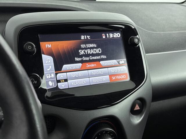 Toyota AYGO 1.0 VVT-i x-play limited | NL Auto | Achteruitrijcamera | Onderweg-naar-dealer