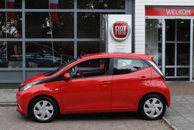 Toyota AYGO 1.0 VVT-i x-nav|Camera|Dealero.h.|4x nw.banden