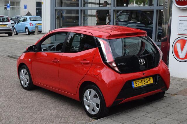 Toyota AYGO 1.0 VVT-i x-nav|Camera|Dealero.h.|4x nw.banden