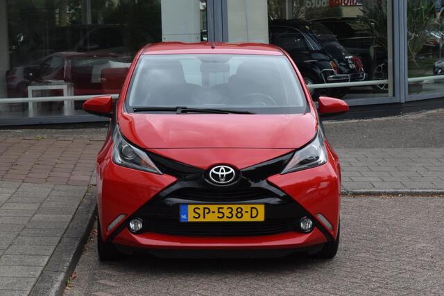Toyota AYGO 1.0 VVT-i x-nav|Camera|Dealero.h.|4x nw.banden