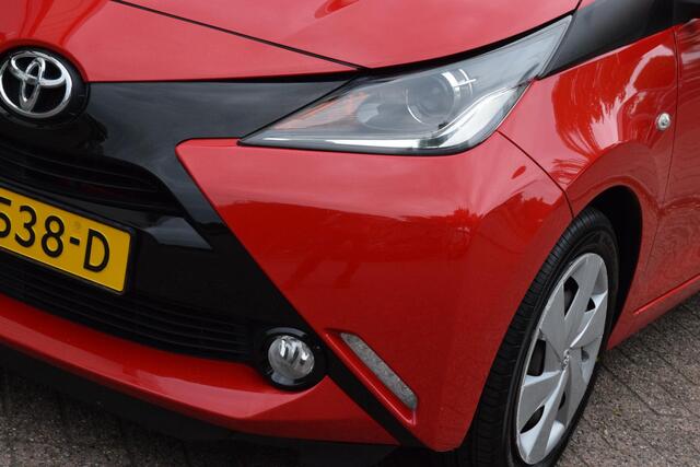 Toyota AYGO 1.0 VVT-i x-nav|Camera|Dealero.h.|4x nw.banden