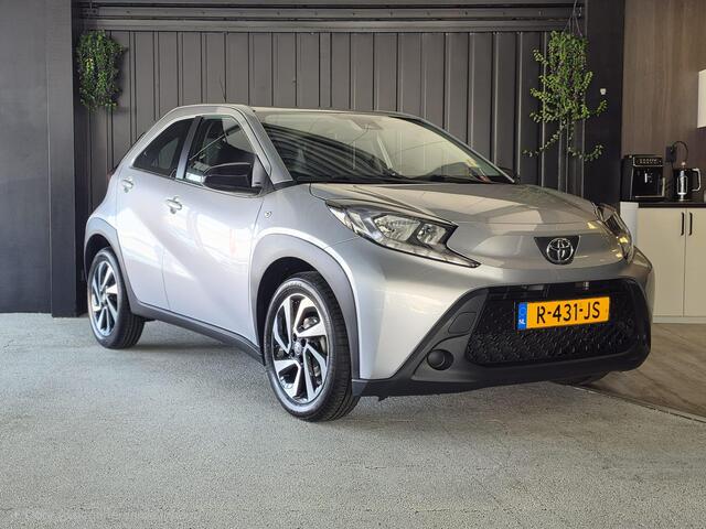Toyota AYGO X 1.0 VVT-i MT Play | Achteruitrijcamera | LMV 17"| 1e eig (NAP) | Carplay | Cruise Control Adaptief | LED |