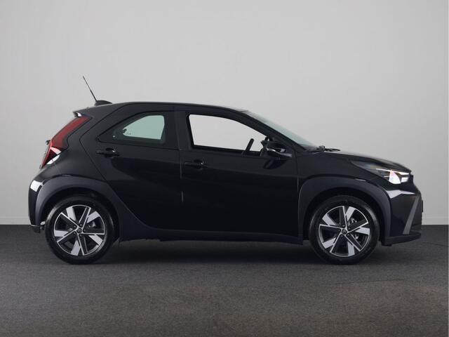 Toyota AYGO X Hybrid 115 play | NIEUW & DIRECT LEVERBAAR | PRIJS INCL. ALLE ACTIES | MEERDERE KLEUREN OP VOORRAAD I