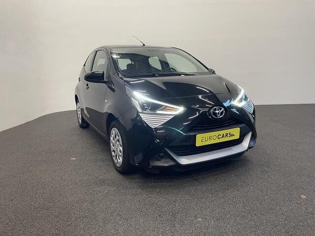 Toyota AYGO 1.0 VVT-i x-play Airco Navigatie Apple Carplay/Android Auto Camera Achter