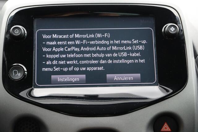 Toyota AYGO 1.0 VVT-i X-Play, Carplay, Camera