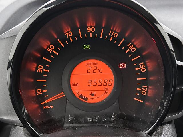 Toyota AYGO 1.0 VVT-i x-fun | Airco | Elektrische Ramen voor | Bluetooth |