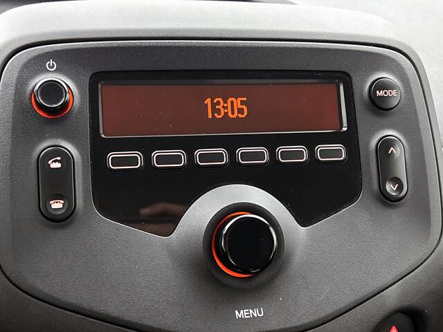 Toyota AYGO 1.0 VVT-i x-fun | Airco | Elektrische Ramen voor | Bluetooth |