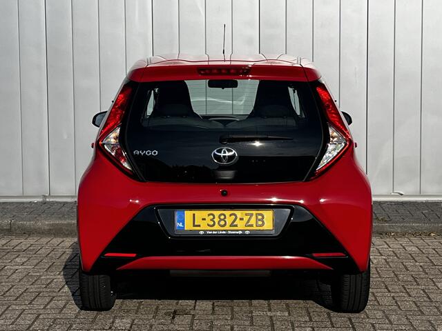 Toyota AYGO 1.0 VVT-i x-play Airco Apple carplay Android auto NL auto Dealer onderhouden