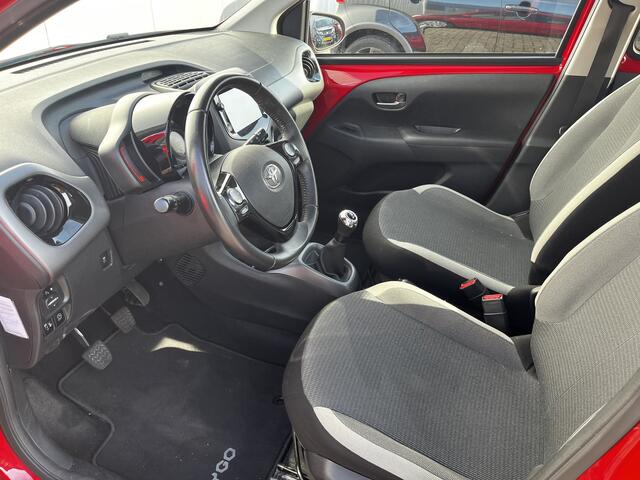Toyota AYGO 1.0 VVT-i x-play Airco Apple carplay Android auto NL auto Dealer onderhouden