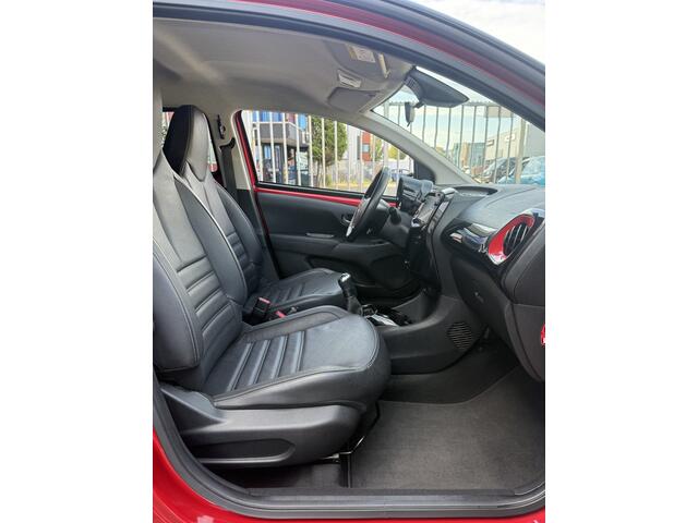Toyota AYGO 1.0 VVT-i x-cite