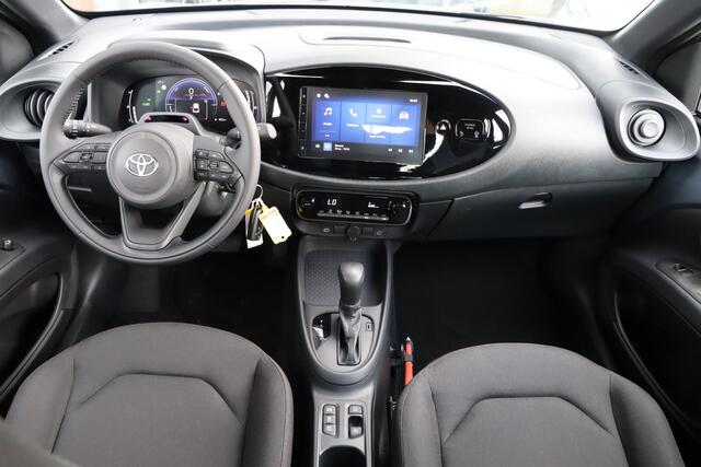 Toyota AYGO X Hybrid 115 play Go Pack, LM velgen €1.500 inruil voordeel!