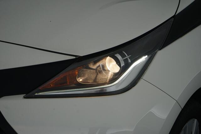 Toyota AYGO 1.0 VVT-i x-fun