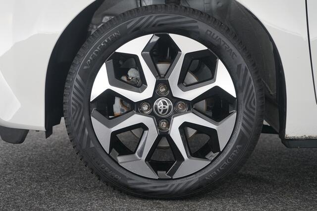 Toyota AYGO 1.0 VVT-i x-cite 15" LM velgen, Carplay, Airco, Cruise