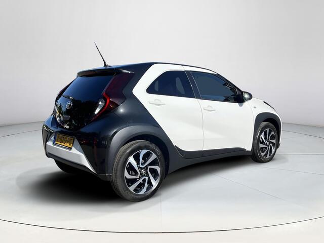 Toyota AYGO X 1.0 VVT-i MT Pulse | Carplay | Licht metalen velgen | Two-tone lak | Automatische airco |
