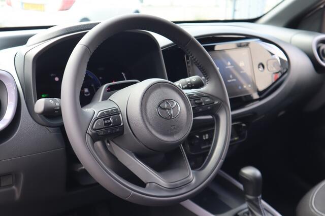 Toyota AYGO X Hybrid 115 pulse | V+A Parkeersensoren | Apple/Anrdoid Carplay |