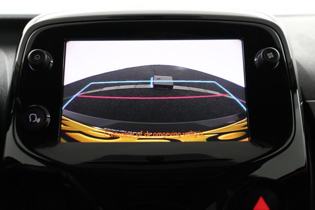 Toyota AYGO 1.0 VVT-i x-cite | Achteruitrij Camera | DAB+ | All Season banden |