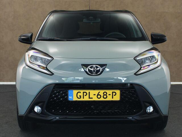 Toyota AYGO X 1.0 VVT-i S-CVT Premium ORIGINEEL NEDERLANDSE AUTO - TWO TONE - STOELVERWARMING - ADAPTIEVE CRUISE CONTROL - APPLE CARPLAY/ANDROID AUTO - CAMERA - CLIMATE CONTROL - PARKEERSENSOREN ACHTER - NAVIGATIE - JBL AUDIO