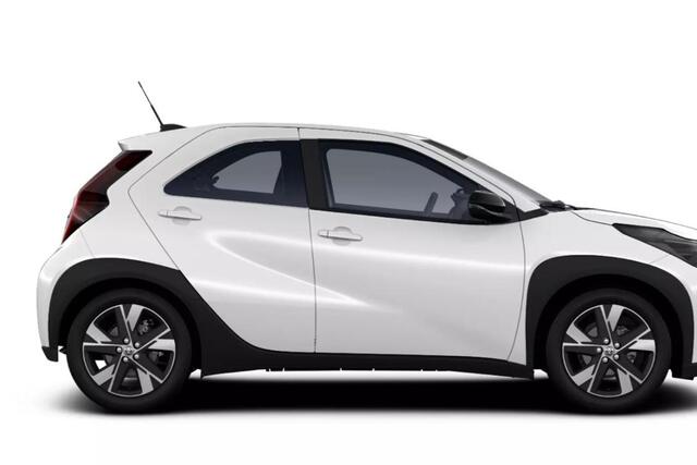 Toyota AYGO X Hybrid 115 Play GO, 17" velgen, 1500 inruilpremie! Nieuw en snel leverbaar (september 2026) met €1.500 inruilpremie