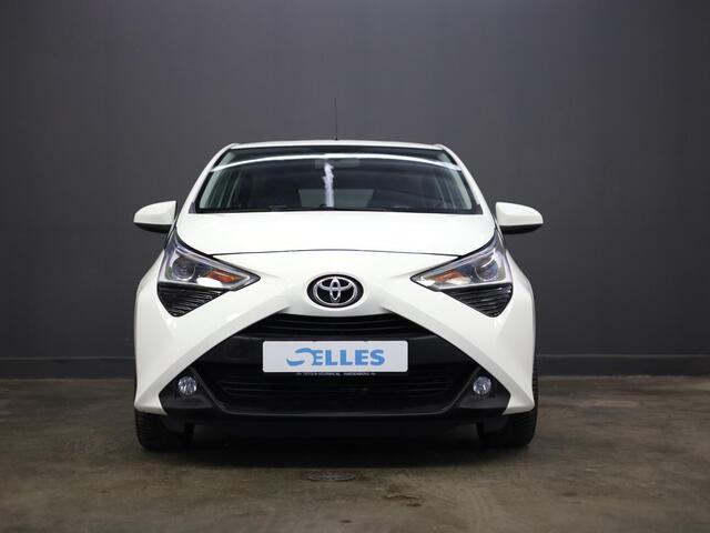 Toyota AYGO 1.0 VVT-i x-play | Camera | Cruise Control | Airco