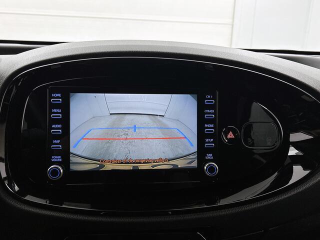 Toyota AYGO X 1.0 VVT-i MT Pulse | Dealer onderhouden | LED verlichting | Climate Control | Cruise Control Adaptive | Achteruitrijcamera | Elektrische ramen voor | Elektrisch verstelbare buitenspiegels |