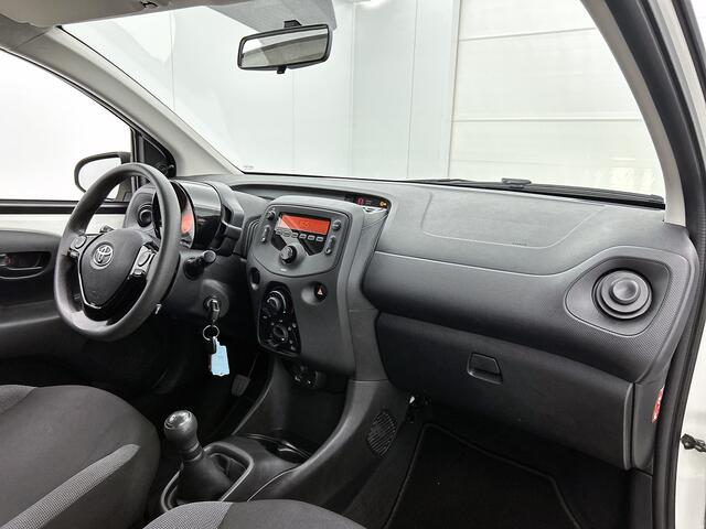 Toyota AYGO 1.0 VVT-i x-fun | Dealer onderhouden | Airco | Elektrische ramen voor | Bluetooth |