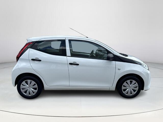 Toyota AYGO 1.0 VVT-i x-fun