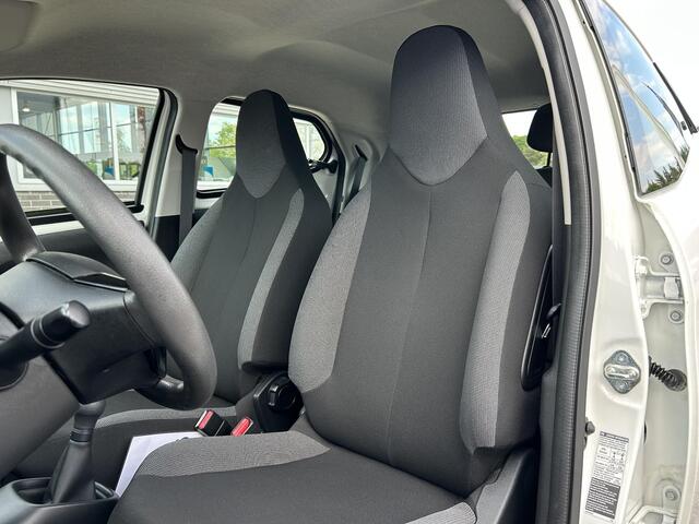 Toyota AYGO 1.0 VVT-i x-fun