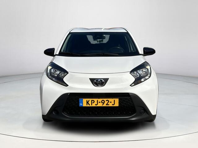 Toyota AYGO X 1.0 VVT-i S-CVT Play