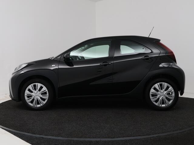 Toyota AYGO X 1.0 VVT-i MT Play