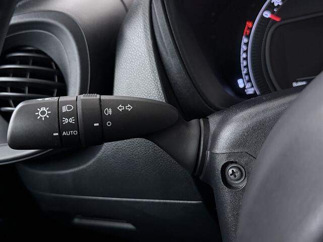 Toyota AYGO X 1.0 VVT-i MT Play