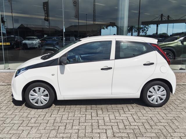 Toyota AYGO 1.0 VVT-i x-fun | NL Auto | Airco | Bluetooth | El. Raambediening |