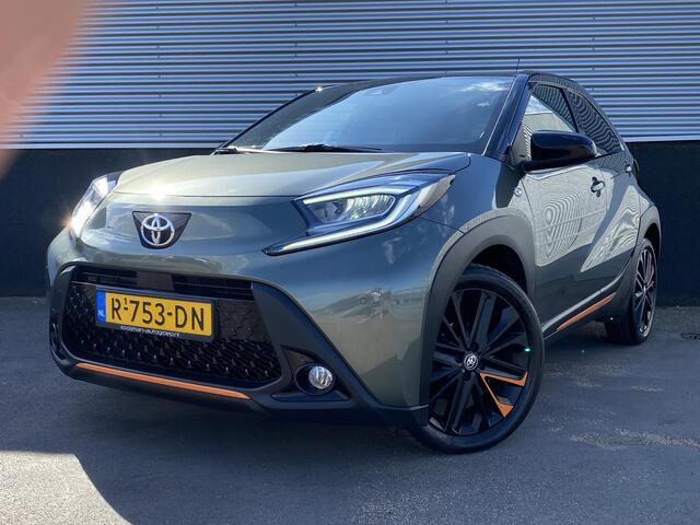 Toyota AYGO X 1.0 VVT-i S-CVT Automaat Limited 1e eigenaar Meest luxe incl o.a.: AppleCarplay/AndroidAuto, 18"LM velgen, Parkeerhulp camera en sensoren, Metallic lak, stoelverwarming