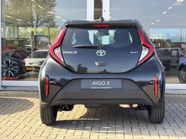 Toyota AYGO X Hybrid 115 play / Camera / Apple Carplay / Android auto / Adaptive Cruise Control