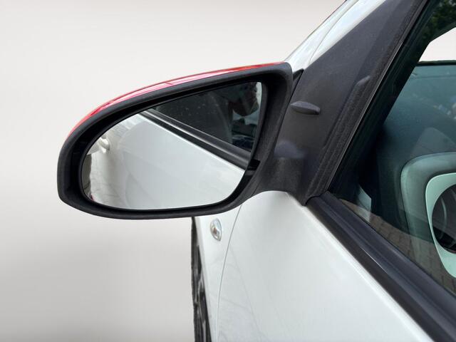 Toyota AYGO 1.0 VVT-i x-clusiv | Camera | Cruise | Lichtmetaal |