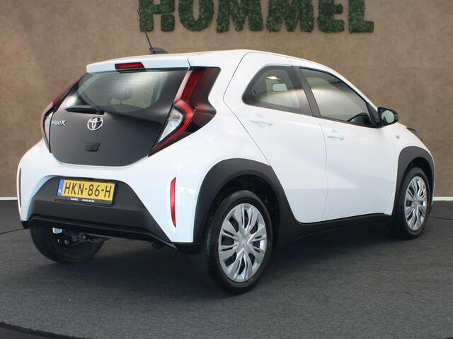 Toyota AYGO X 1.0 VVT-i MT Play - ORIGINEEL NEDERLANDSE AUTO - AIRCO - ACHTERUITRIJCAMERA - BLUETOOTH TELEFOONVOORBEREIDING - APPLE CARPLAY/ANDROID AUTO - CRUISE CONTROL ADAPTIEF