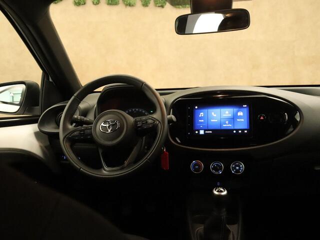 Toyota AYGO X 1.0 VVT-i MT Play - ORIGINEEL NEDERLANDSE AUTO - AIRCO - ACHTERUITRIJCAMERA - BLUETOOTH TELEFOONVOORBEREIDING - APPLE CARPLAY/ANDROID AUTO - CRUISE CONTROL ADAPTIEF