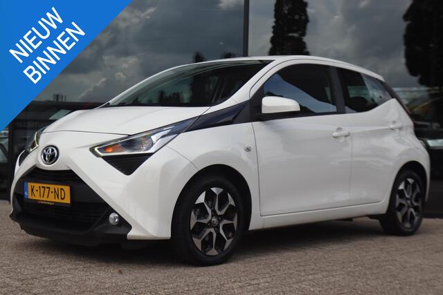 Toyota AYGO 1.0 VVT-i X-PLAY LIMITED AUT. | CARPLAY | CAMERA | AIRCO | BLUETOOTH | LMV