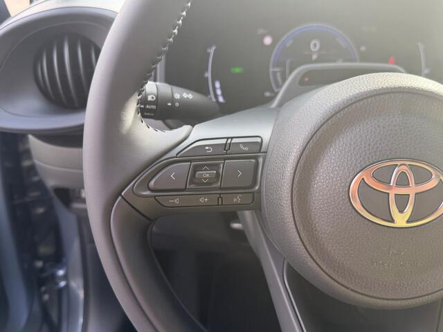 Toyota AYGO HYBRID 1.5 17 Lichtmetaal Stoelverwarming Go pack
