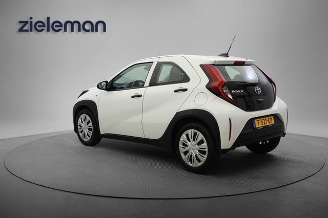 Toyota AYGO 1.0 VVT-i MT - Adaptive Cruise, Airco