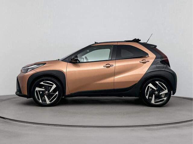 Toyota AYGO X Hybrid 115 envy | Apple Carplay & Android Auto | Parkeercamera | Onderweg-naar-dealer*