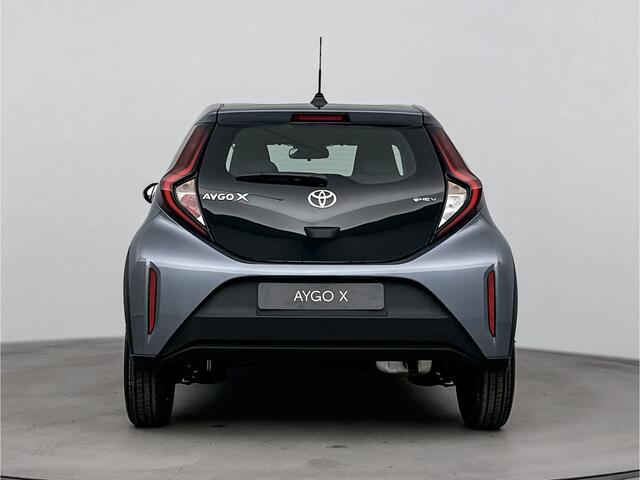 Toyota AYGO X Hybrid 115 play | Apple Carplay & Android Auto | Parkeercamera | Onderweg-naar-dealer*