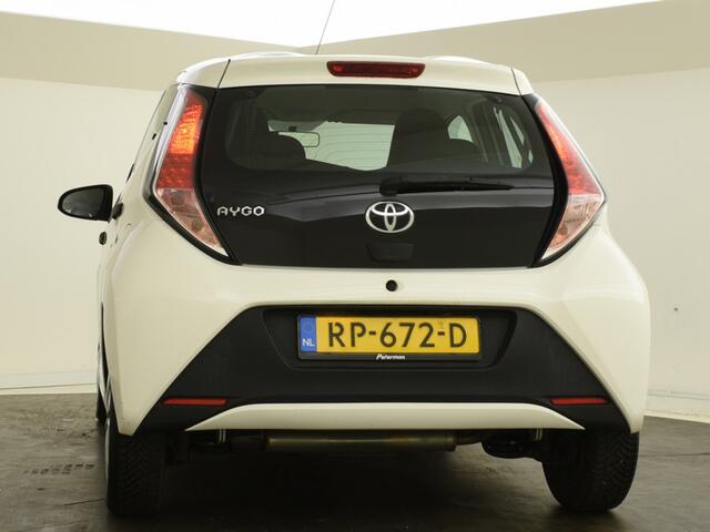 Toyota AYGO 1.0 VVT-i x-fun | Bluetooth | Airco