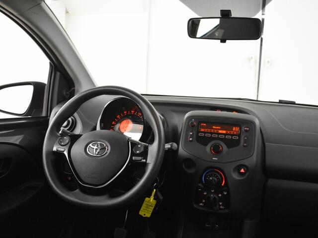 Toyota AYGO 1.0 VVT-i x-fun | Bluetooth | Airco