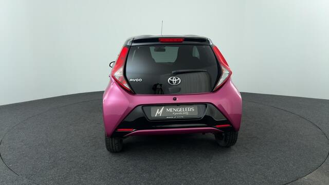Toyota AYGO 1.0 VVT-i x-cite